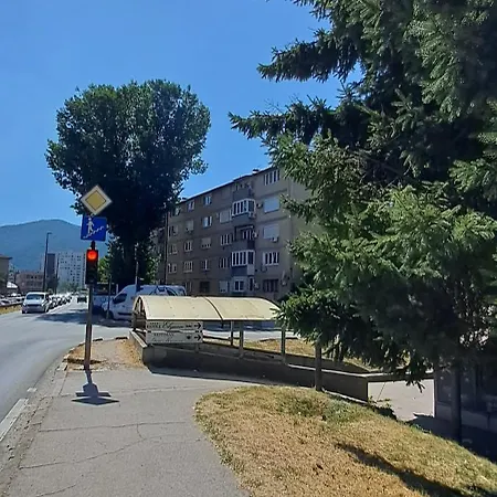 Adi Apartamento *